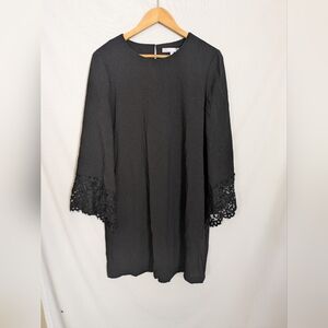 Wayf Black Bell Sleeve Lace Trim Dress Size Large